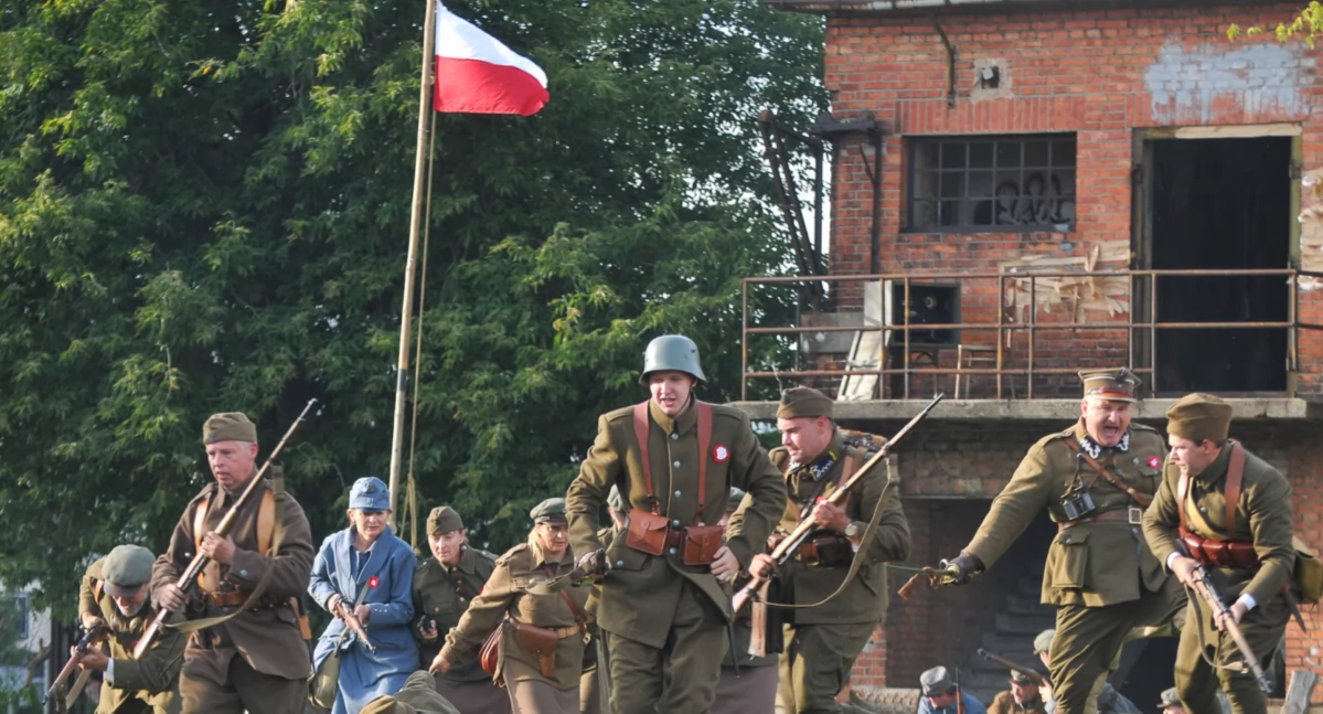 Kultura, Uroczyste obchody Święta Wojska Polskiego Piasecznie - zdjęcie, fotografia