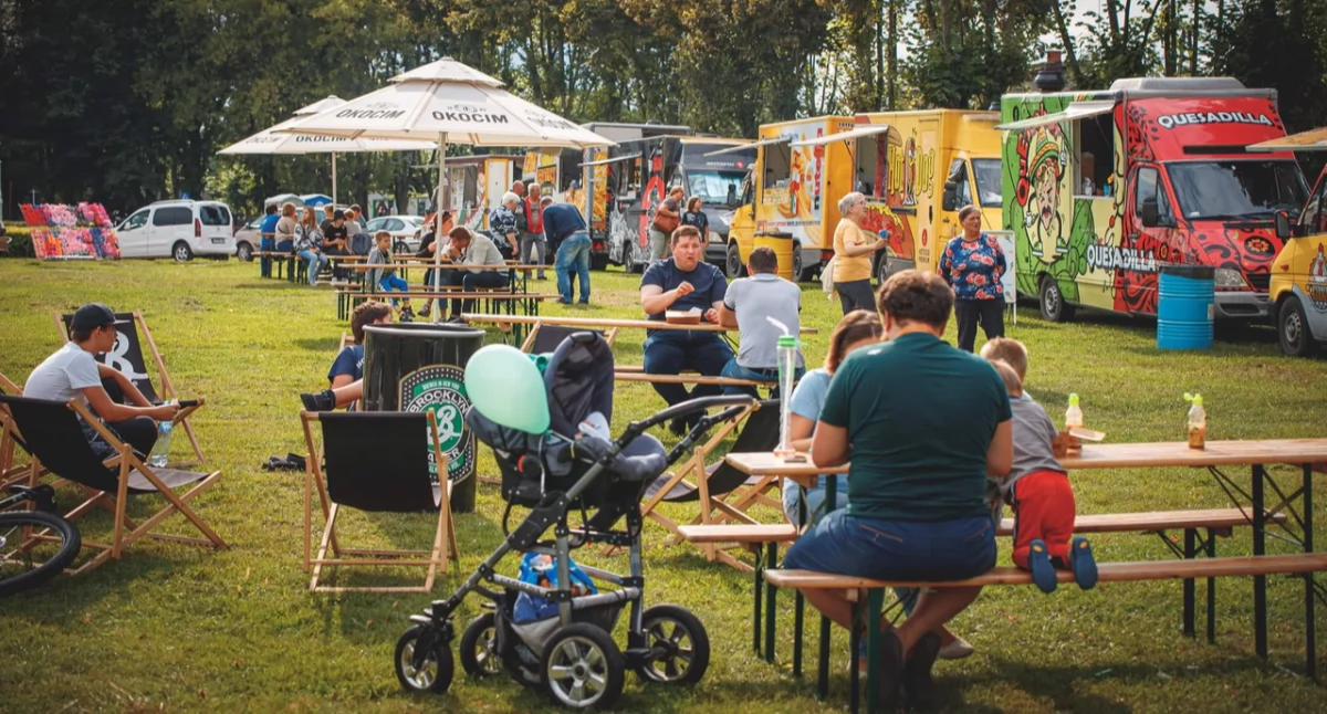 Rozrywka, Foodtrucki Piasecznie - zdjęcie, fotografia