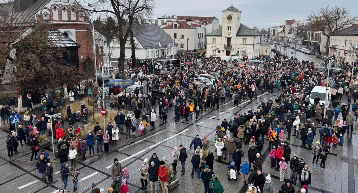 Religia, Relacja zdjęciowa Orszaku Trzech Króli Piasecznie - zdjęcie, fotografia