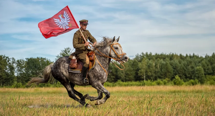 Fot. Marta Baranowska, Galopem przez Mazowsze, II miejsce w kategorii Kultura i architektura w konkursie „Podróże z flagą Mazowsza”