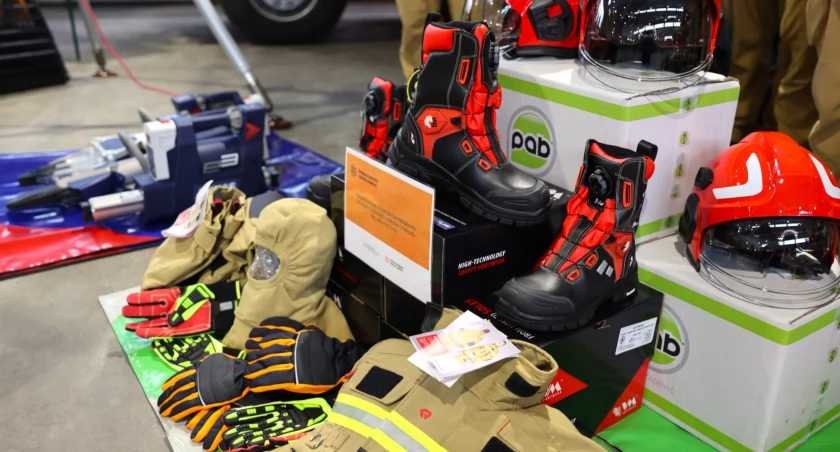 foto MAZOWIECKI URZĄD WOJEWÓDZKI W WARSZAWIE