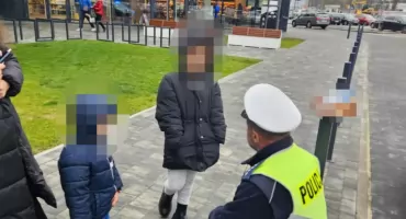 Zaginione dzieci zostały odnalezione przy galerii handlowej w Mysiadle