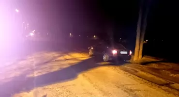 Bez świateł, bez zapiętych pasów, bez prawa jazdy i z promilami w organizmie