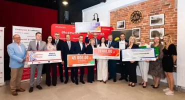 Pierwsze umowy w ramach programów wsparcia podpisane!